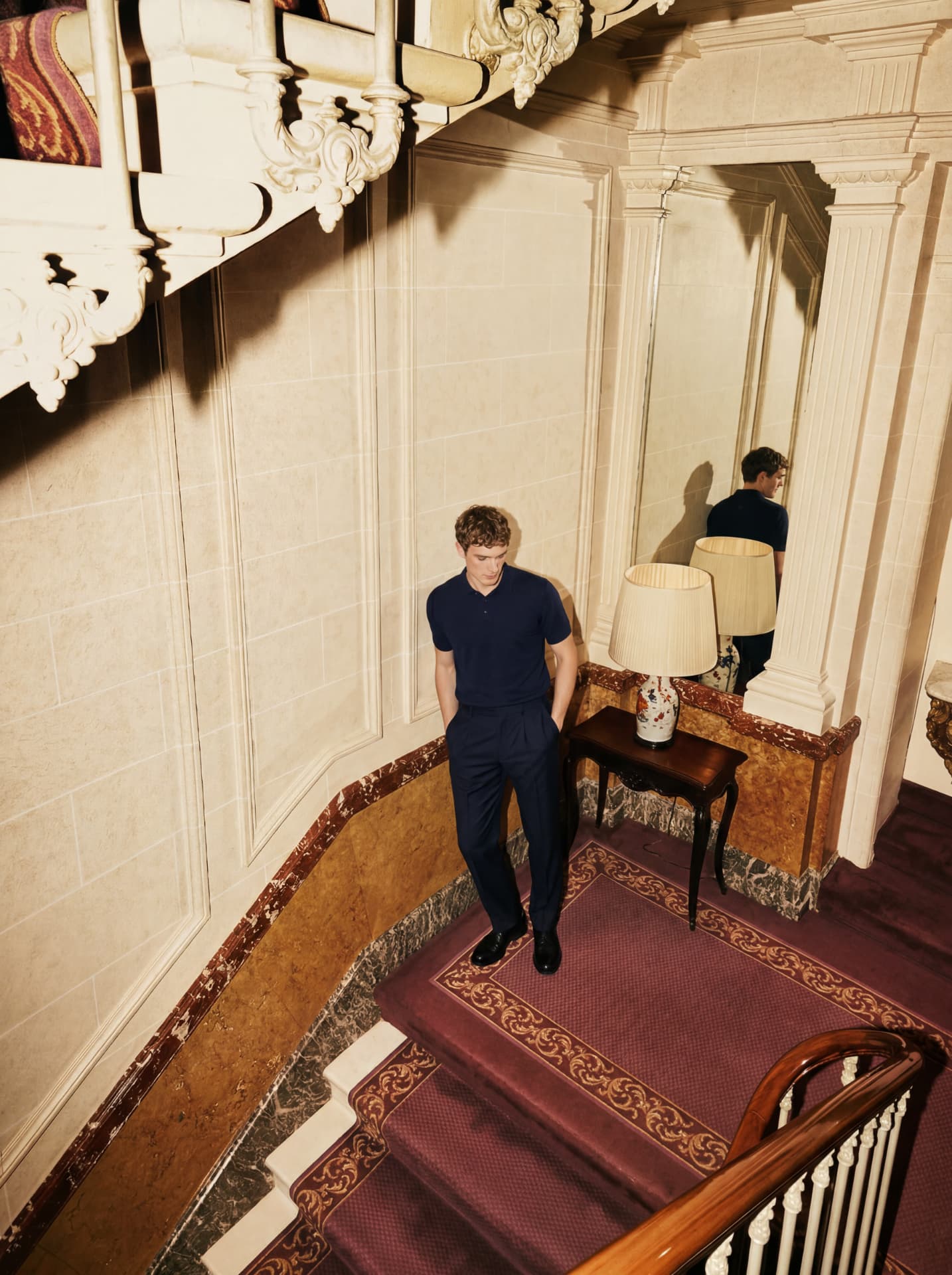 Lobby — Look 01